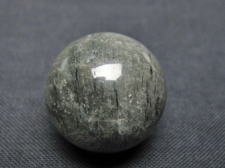 ガーデン水晶 丸玉 20mm [t129-3147] 1枚目