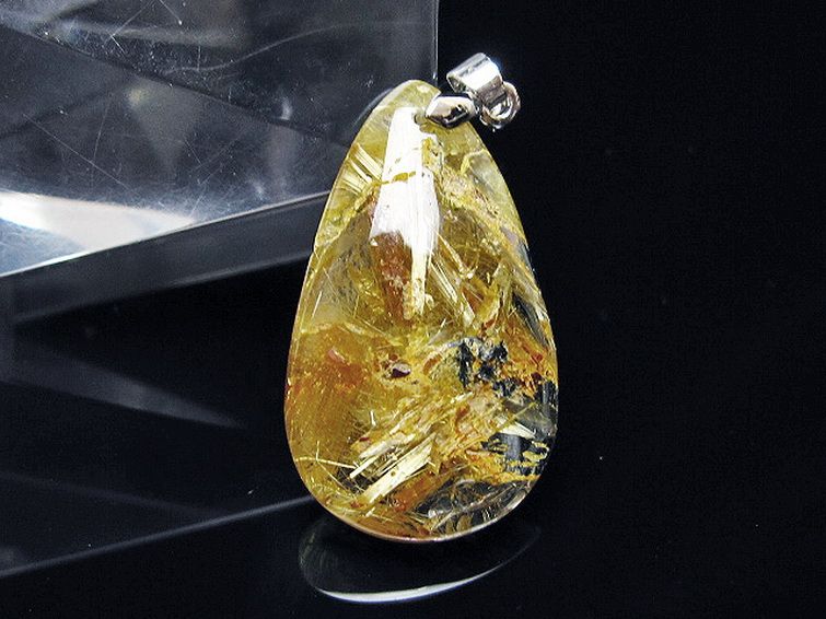 ゴールドタイチンルチル ペンダント [t134-4131] 1枚目