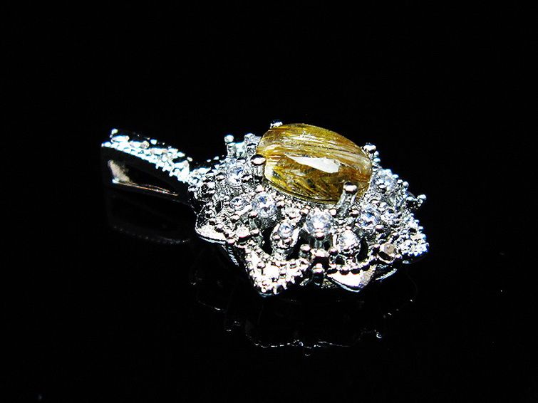 ファイナルグレード金針ルチル水晶 ペンダント [T134-4344] 3枚目