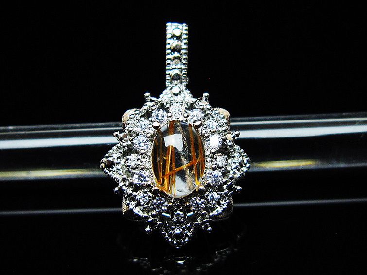 ファイナルグレード金針ルチル水晶 ペンダント [T134-4353] 1枚目