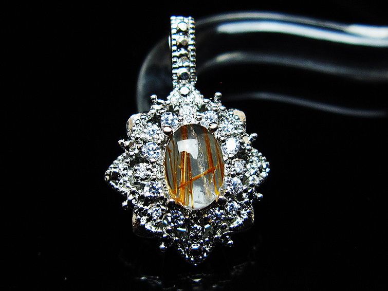 ファイナルグレード金針ルチル水晶 ペンダント [T134-4353] 2枚目