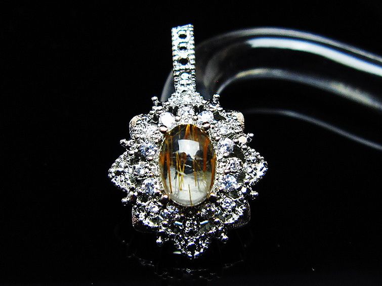 ファイナルグレード金針ルチル水晶 ペンダント [t134-4366] 2枚目