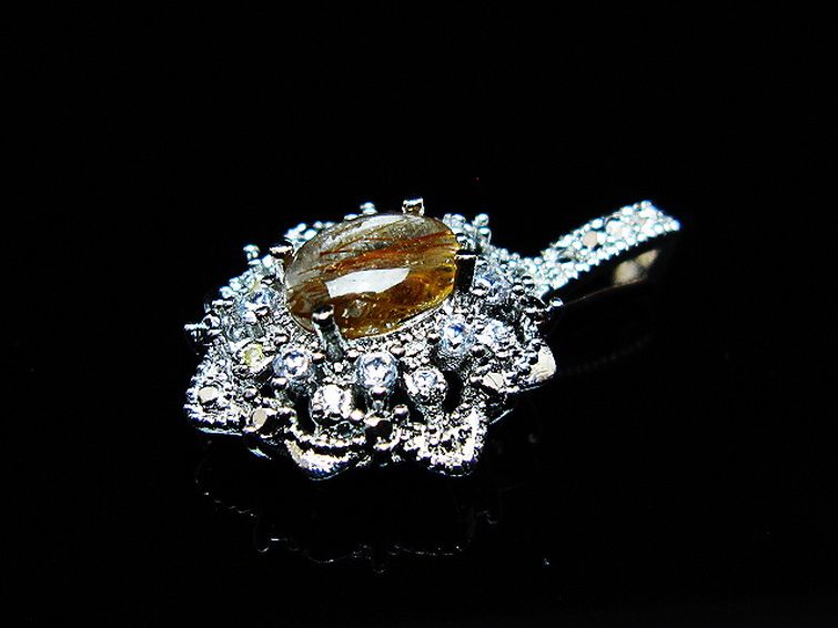 ファイナルグレード金針ルチル水晶 ペンダント [t134-4375] 3枚目