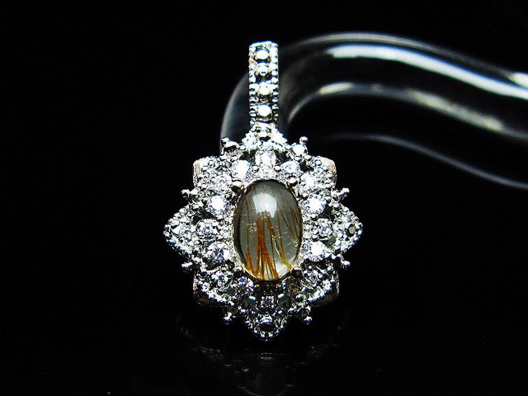 ファイナルグレード金針ルチル水晶 ペンダント [t134-4388] 2枚目