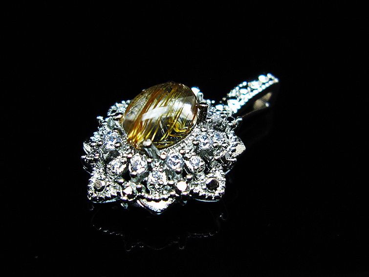 ファイナルグレード金針ルチル水晶 ペンダント [t134-4388] 3枚目