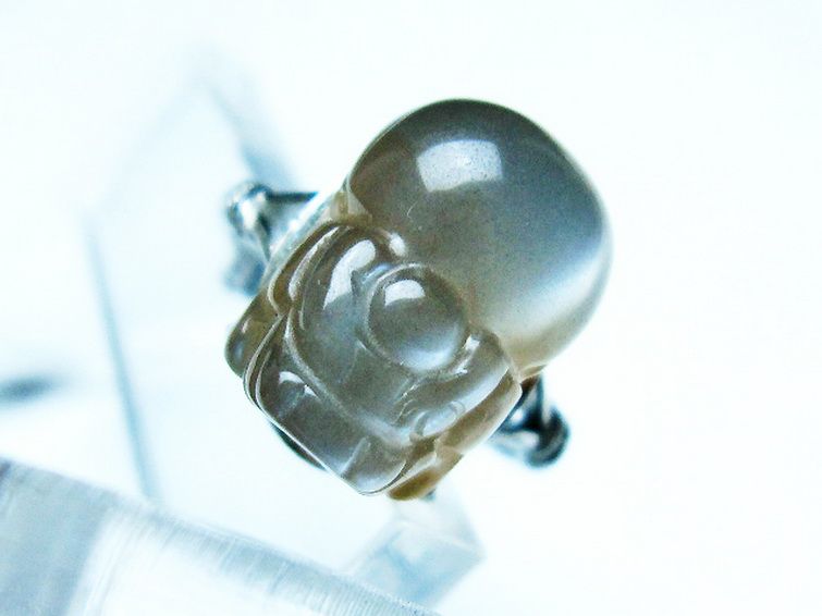 グレームーンストーン ヒキュウ 貔貅 指輪 (15号)[T135-7330] 1枚目