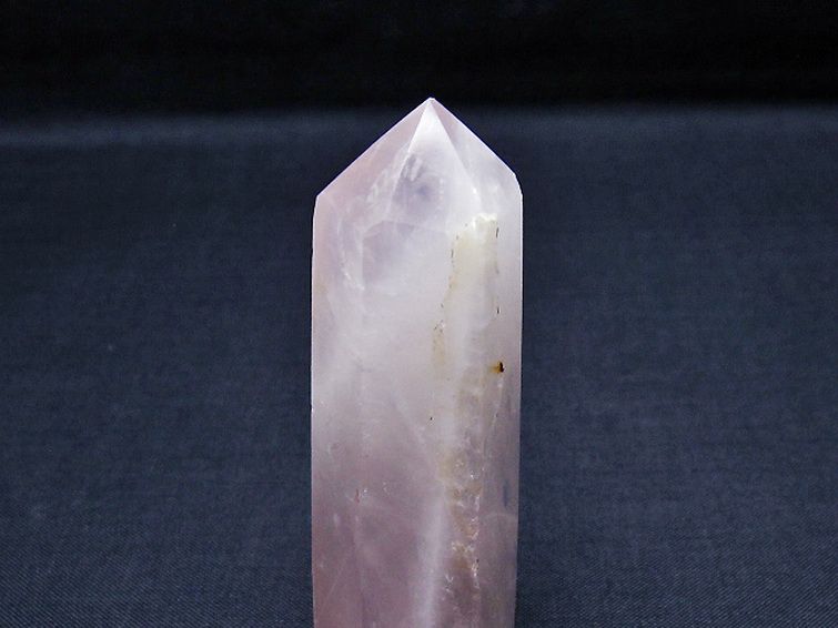 ローズクォーツ 六角柱 [t138-6417] 3枚目