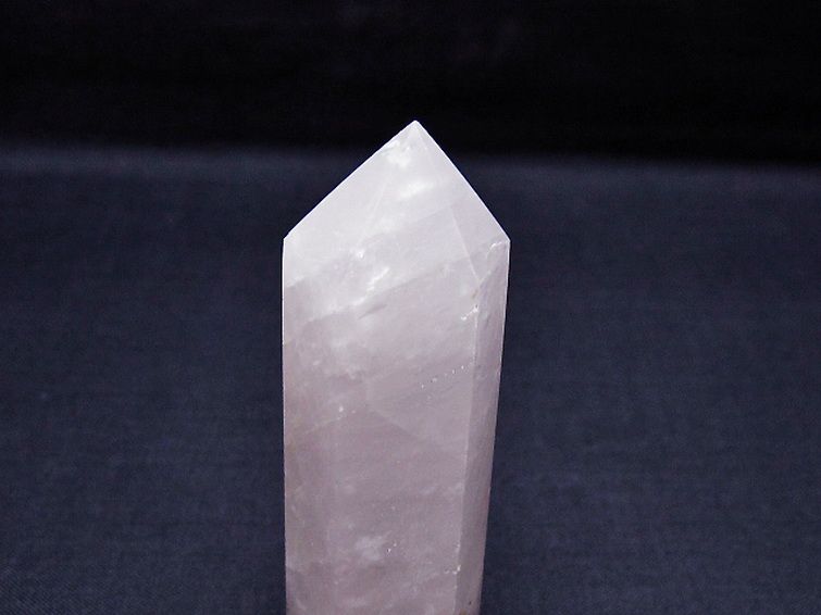 ローズクォーツ 六角柱 [t138-6420] 2枚目