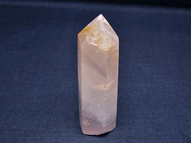 ローズクォーツ 六角柱 [t138-6433] 1枚目