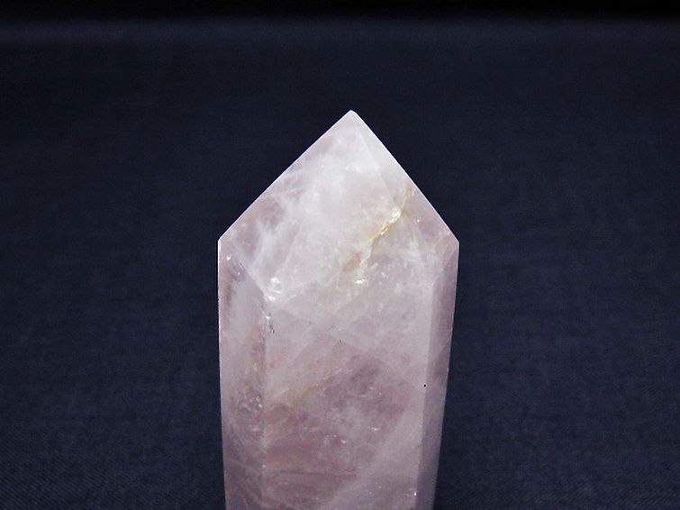 ローズクォーツ 六角柱 [t138-6443] 2枚目