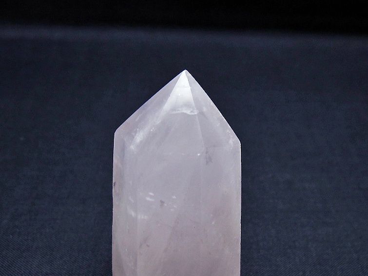 ローズクォーツ 六角柱 [t138-6444] 2枚目