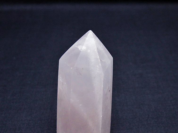 ローズクォーツ 六角柱 [t138-6444] 3枚目