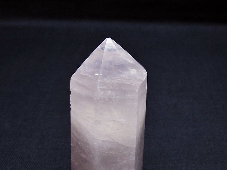 ローズクォーツ 六角柱 [t138-6458] 3枚目