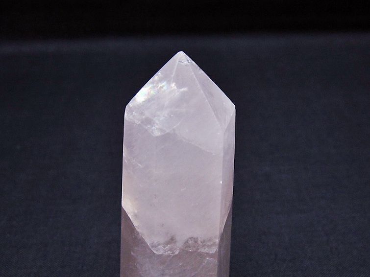 ローズクォーツ 六角柱 [t138-6462] 2枚目