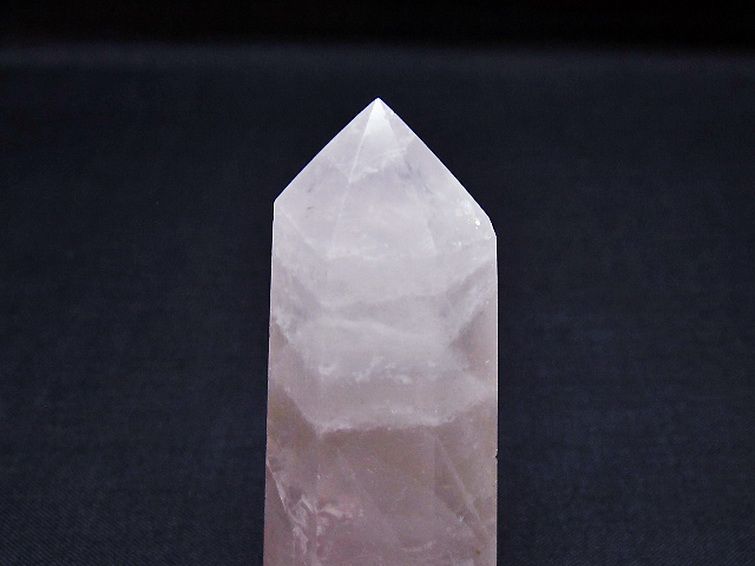 ローズクォーツ 六角柱 [t138-6466]