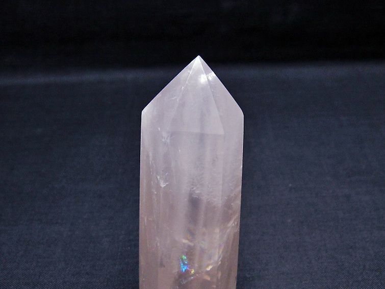 ローズクォーツ 六角柱 [t138-6519] 3枚目