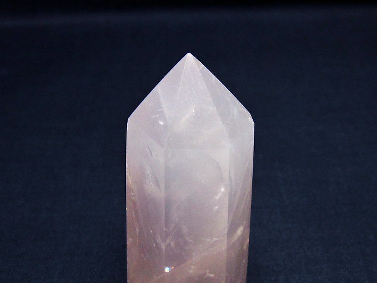 ローズクォーツ 六角柱 [t138-6539] 2枚目
