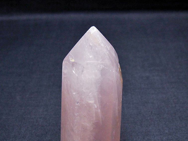 ローズクォーツ 六角柱 [t138-6540] 3枚目