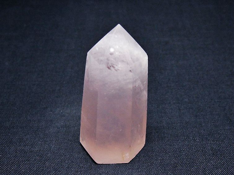 ローズクォーツ 六角柱 [t138-6548] 1枚目
