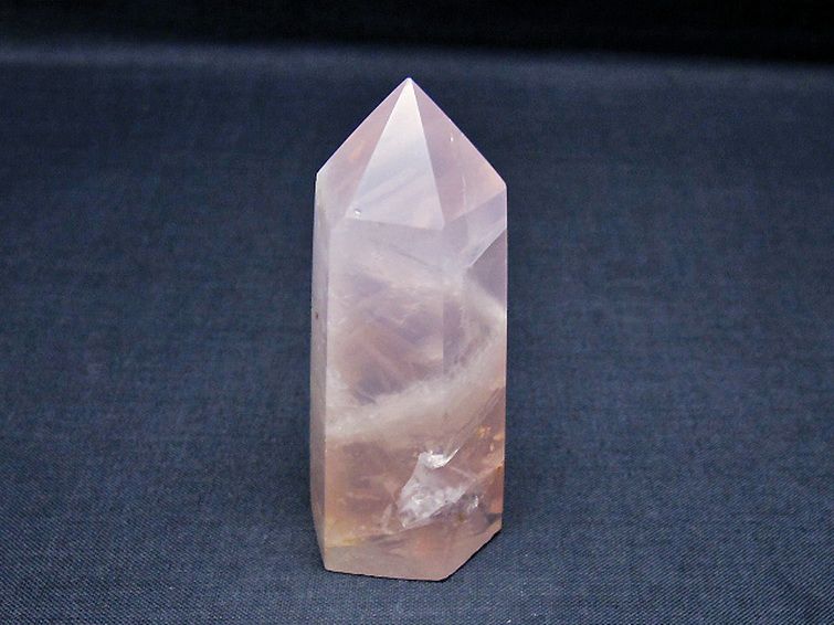 ローズクォーツ 六角柱[T138-6557] 1枚目