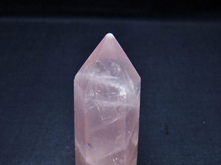 ローズクォーツ 六角柱 [t138-6680] 3枚目