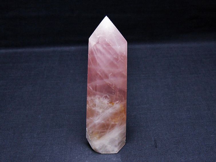 ローズクォーツ 六角柱 [t138-6696] 1枚目