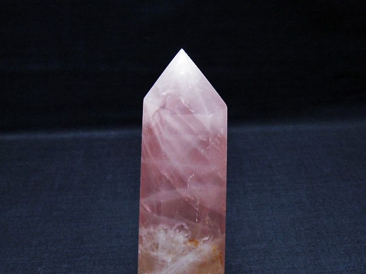 ローズクォーツ 六角柱 [t138-6696] 2枚目