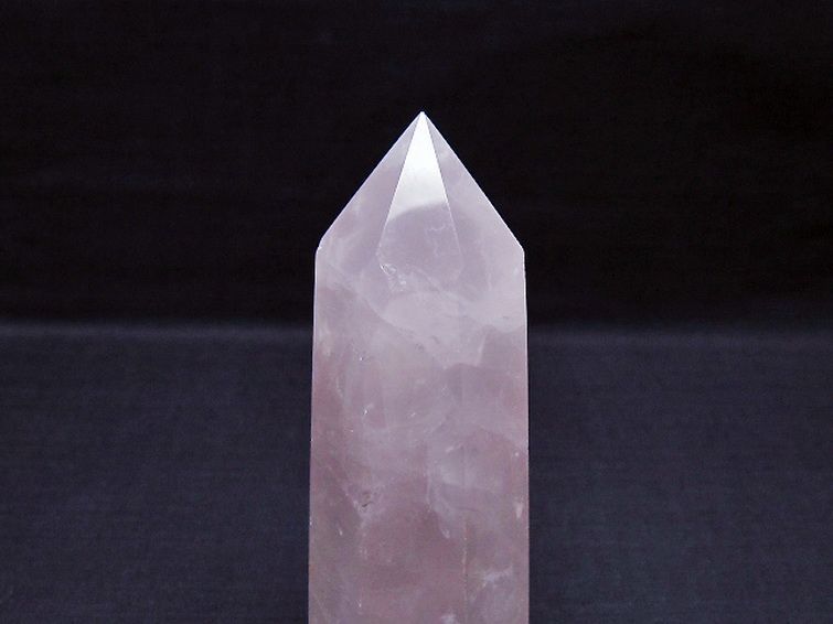 ローズクォーツ 六角柱 [t138-6711] 3枚目