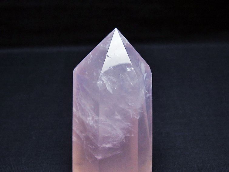 ローズクォーツ 六角柱 [t138-6769] 3枚目