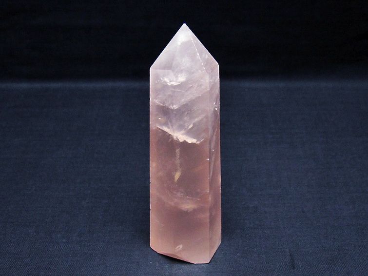ローズクォーツ 六角柱 [t138-6777] 1枚目