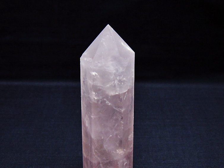 ローズクォーツ 六角柱 [t138-6780] 2枚目