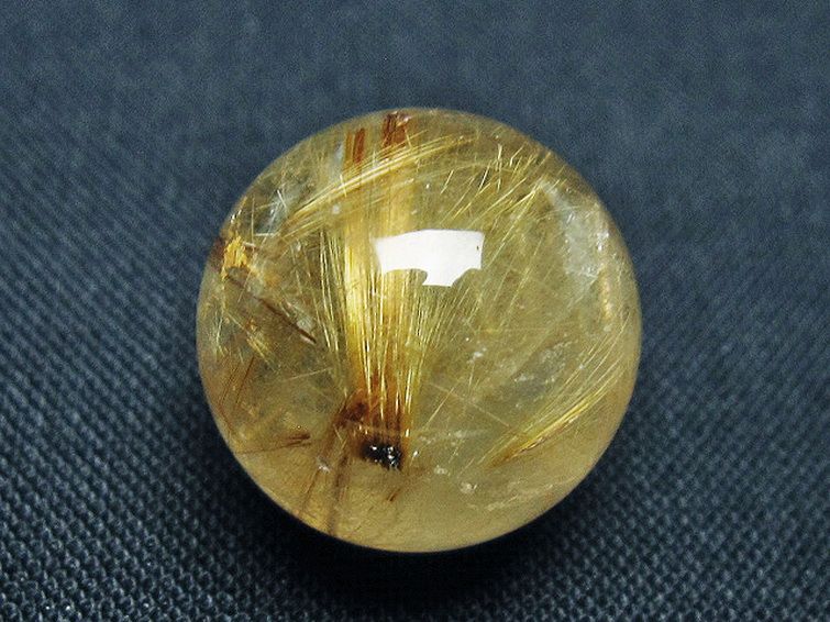 ゴールドタイチンルチル入り 水晶 丸玉 17mm [t145-2264] 2枚目