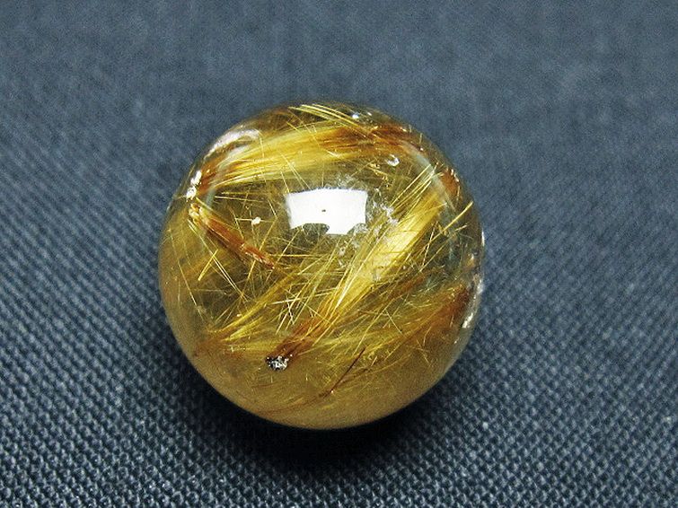ゴールドタイチンルチル入り 水晶 丸玉 17mm [t145-2277] 3枚目