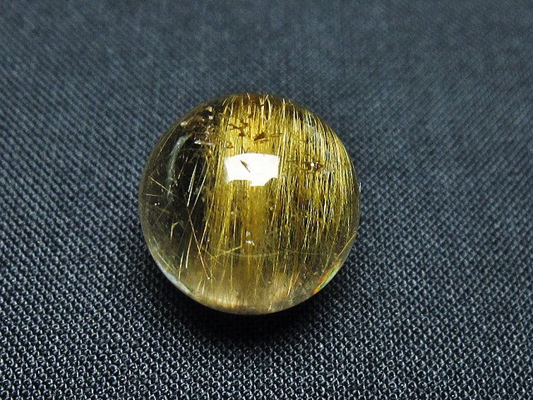 ゴールドタイチンルチル入り 水晶 丸玉 16mm [t145-2294] 1枚目