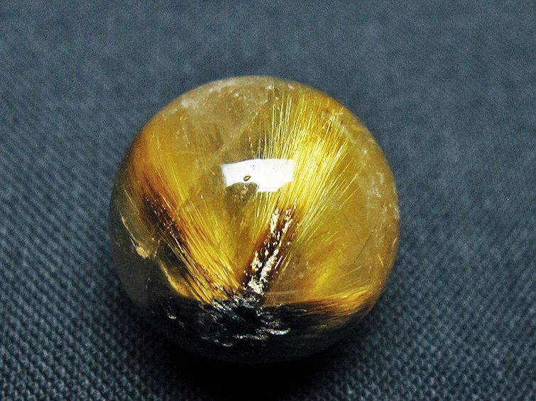 ゴールドタイチンルチル入り 水晶 丸玉 16mm [t145-2370] 2枚目