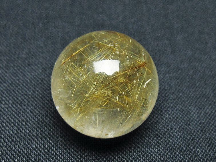 ゴールドタイチンルチル入り 水晶 丸玉 19mm [t145-2380] 3枚目