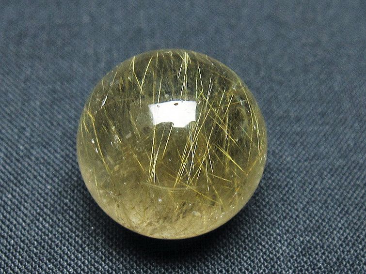 ゴールドタイチンルチル入り 水晶 丸玉 20mm [t145-2381] 3枚目