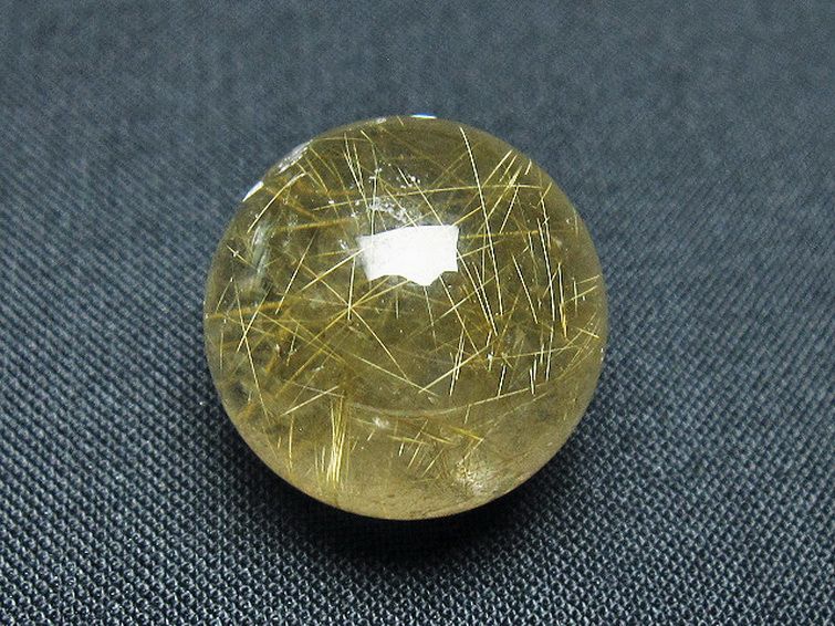 ゴールドタイチンルチル入り 水晶 丸玉 20mm [t145-2384] 1枚目