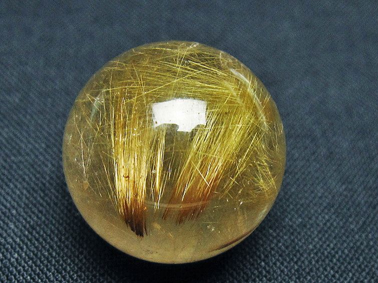 ゴールドタイチンルチル入り 水晶 丸玉 21mm [t145-2415] 2枚目