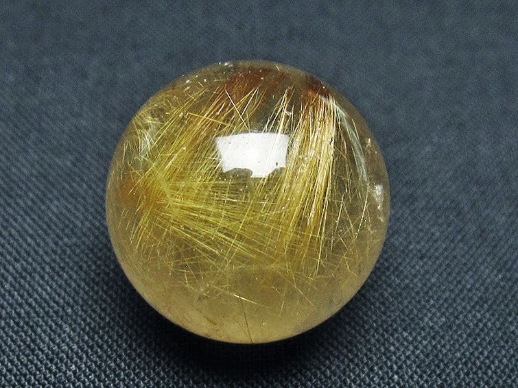 ゴールドタイチンルチル入り 水晶 丸玉 21mm [t145-2415] 3枚目