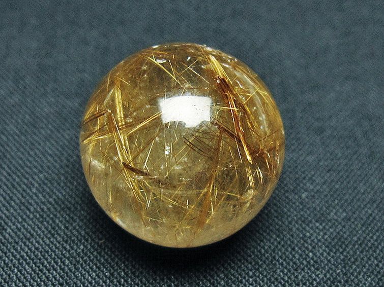 ゴールドタイチンルチル入り 水晶 丸玉 21mm [t145-2420] 3枚目