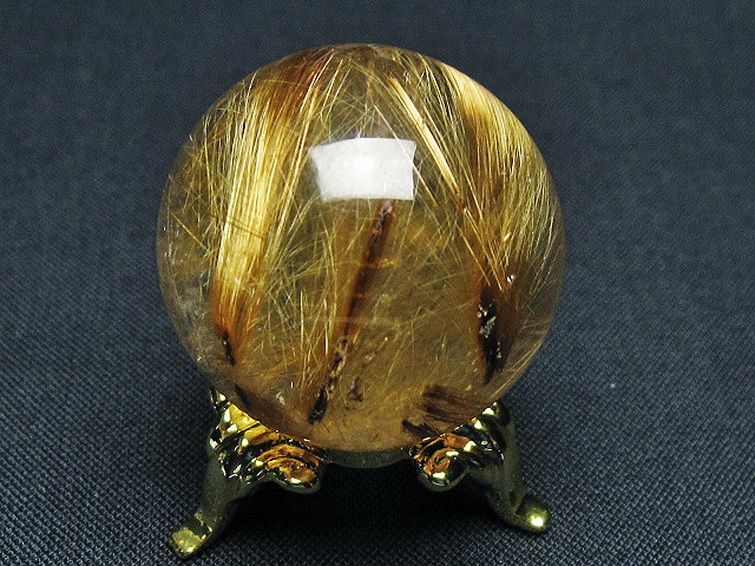 ゴールドタイチンルチル入り 水晶 丸玉 30mm [t145-2564] 3枚目