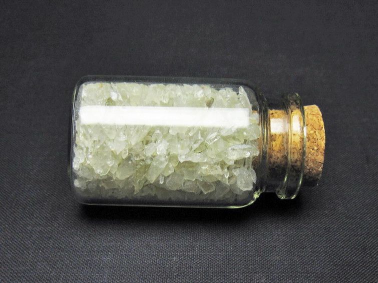 リビアングラス さざれ [t145-2595] 3枚目