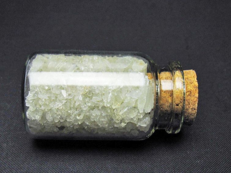 リビアングラス さざれ [t145-2637] 3枚目