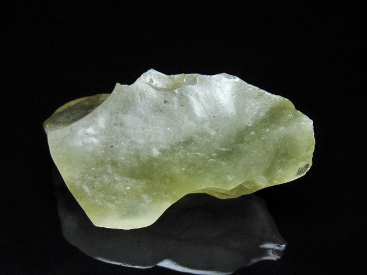 リビアングラス 原石 [t145-2709] 2枚目