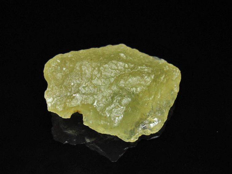 リビアングラス 原石 [t145-2728] 2枚目