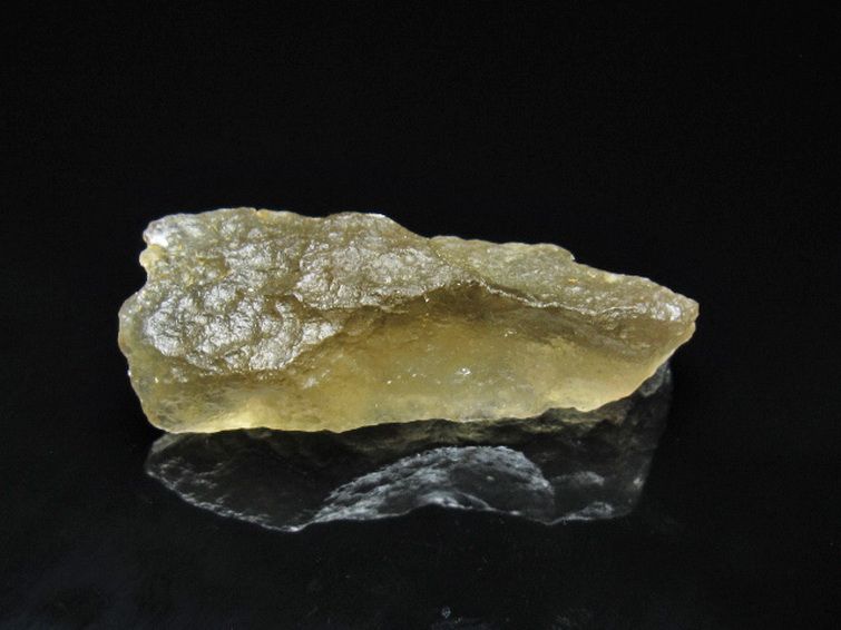 リビアングラス 原石 [t145-2750] 2枚目