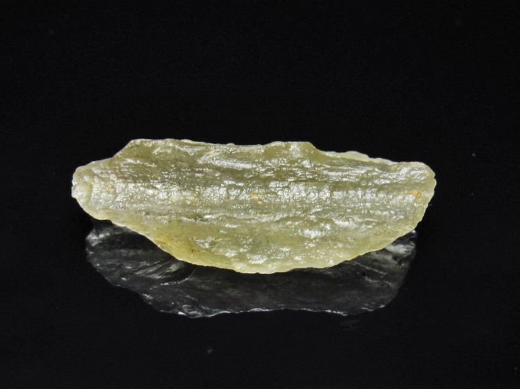 リビアングラス 原石 [t145-2766] 3枚目