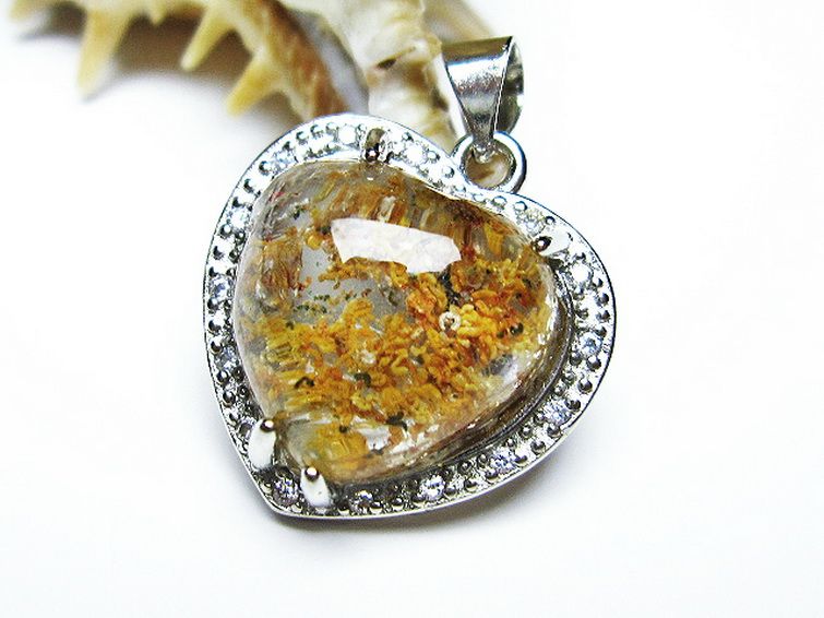 ガーデン水晶 ペンダント [t175-1561] 3枚目