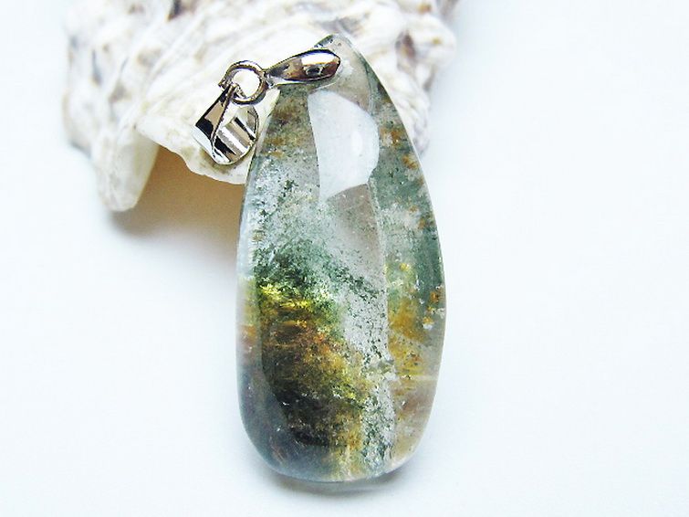 グリーンファントム ペンダント [t175-2027] 1枚目